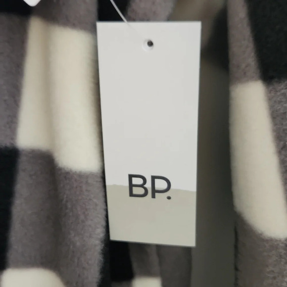 NWT BP | Black & Ivory Buffalo Check Cropped Half Zip Pullover Fleece - Size S - Picture 11 of 13